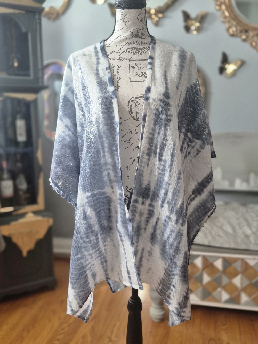 Chico's Boho Blue and White Sequin & Bead Tie-Dye Ruana Wrap One Size